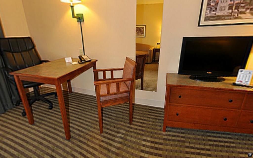 Norwood Inn And Suites Chaska Room photo